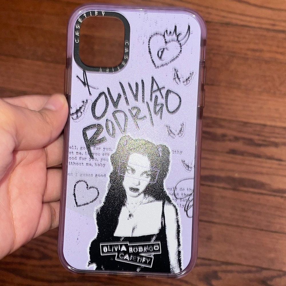 Olivia Rodrigo iphone11 case